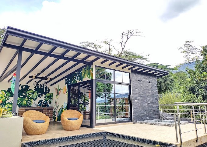 eaceful mountain setting around Chalets Villa Marina in Copacabana