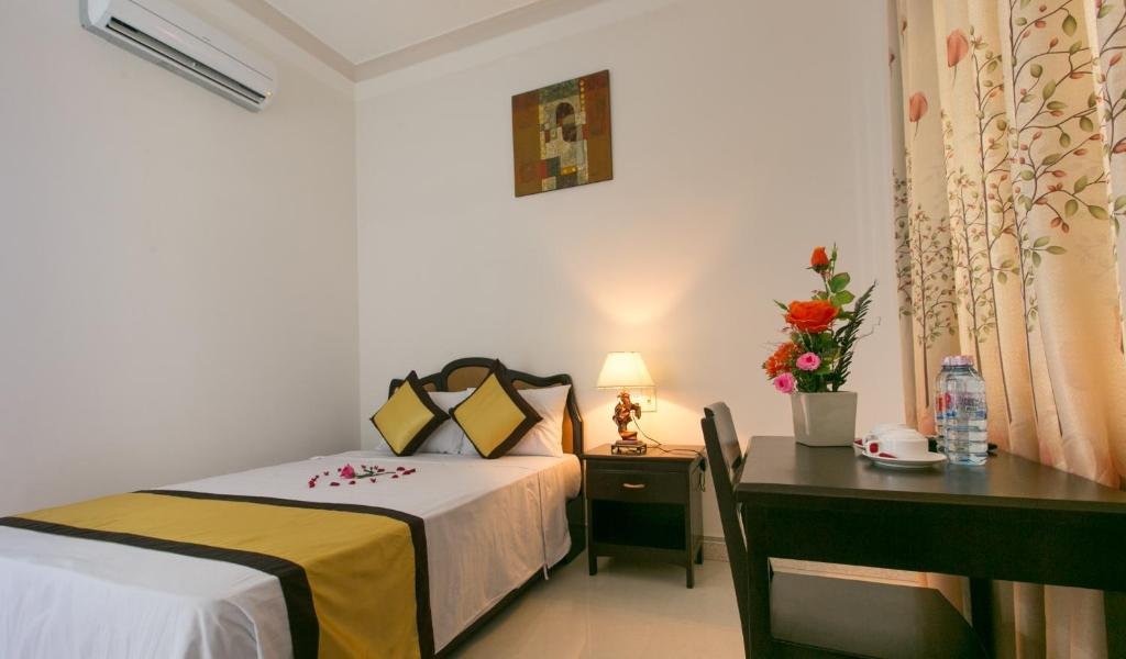 Guest room interior at Snow Pearl Homestay near Hoi An Ancient Town