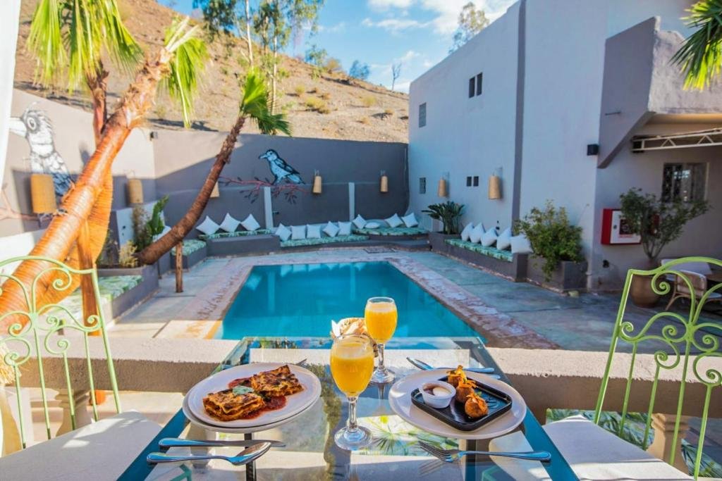 Breakfast table with fresh local food at LE Piccolo Bike Camp near Marrakesh”