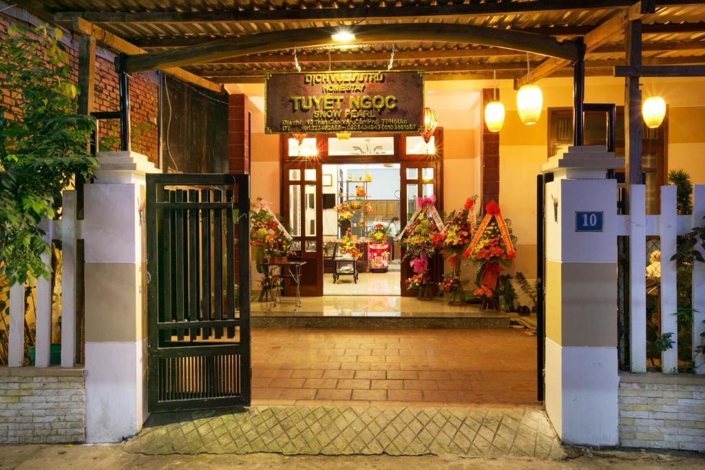 Entrance of Snow Pearl Homestay in Cam Pho, Hoi An, Vietnam