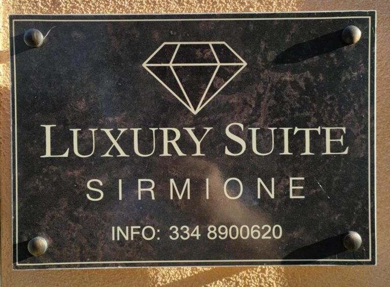 Luxury Suite Sirmione accommodation in Sirmione Italy near Lake Garda