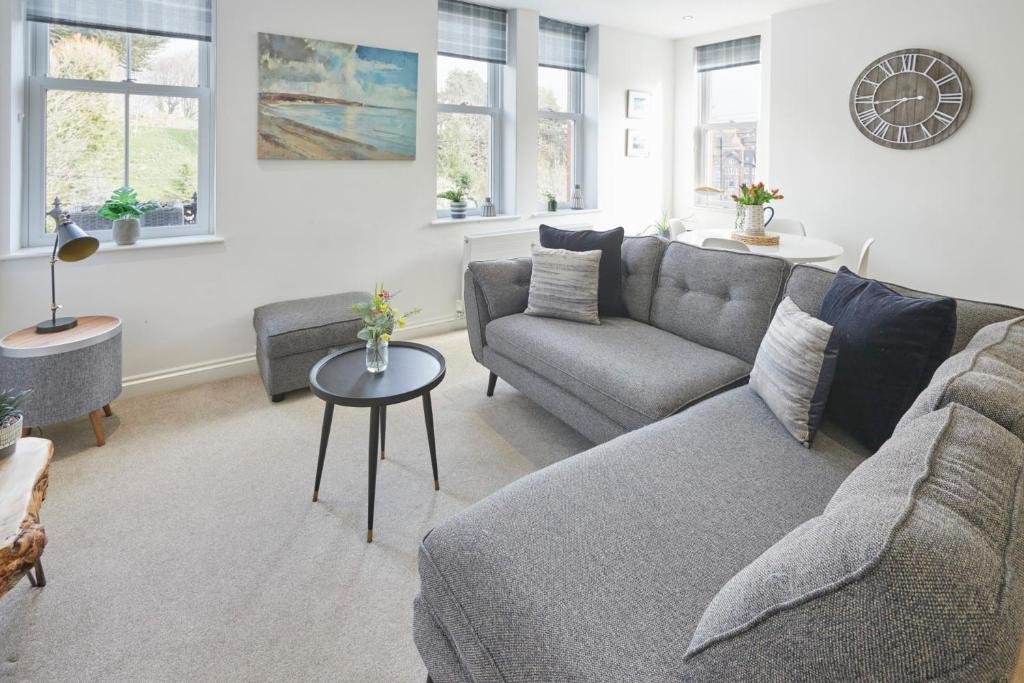 Living area inside Host & Stay – Number 2 at Pannett Apartments in Whitby with comfortable seating