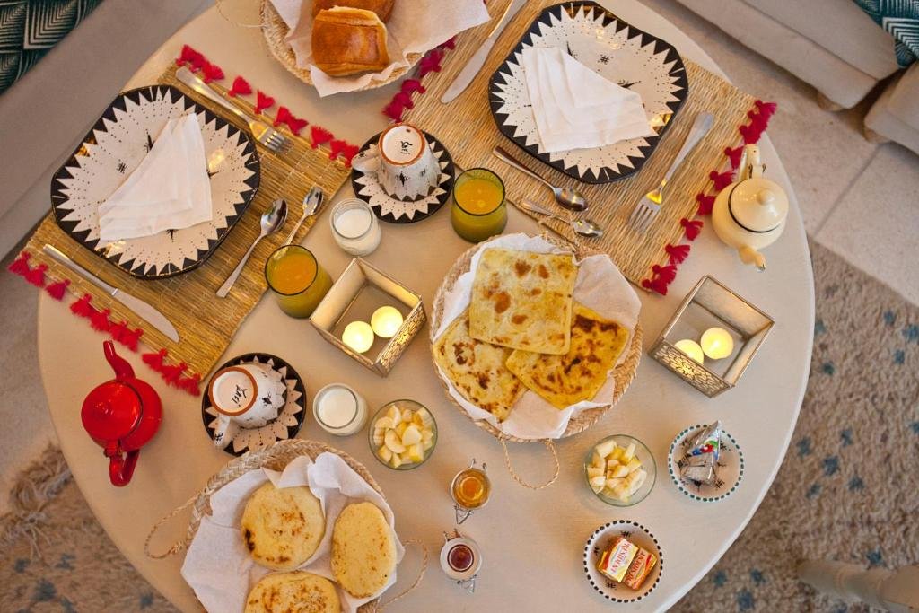 Traditional Moroccan breakfast served in the courtyard of Riad al Riad